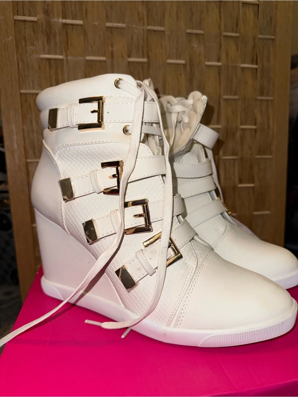 Shoe Dazzle White Wedge Sneaker Boots with Gold Buckles